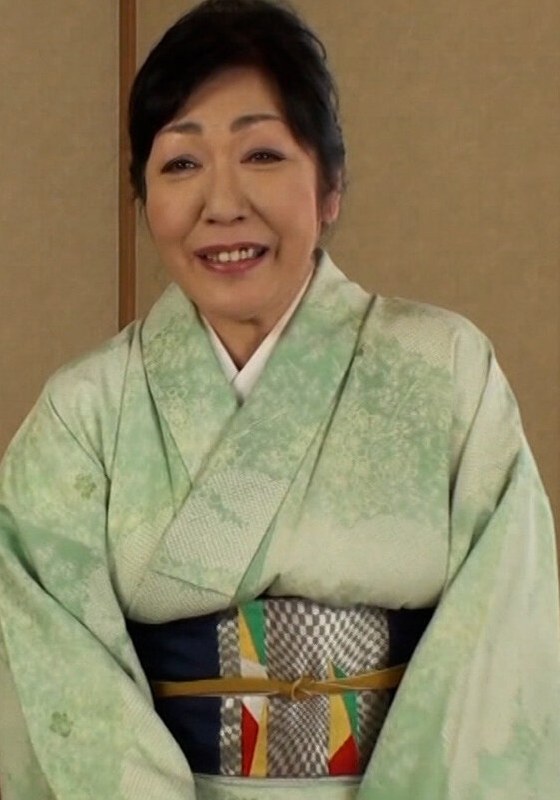 ふくよかな和服熟女！初めてのAV出演もあの人なら出てたよね！？みたいなノリで問題なしとあっけらかんとカメラの前で痴態を晒す本気のSEX！ アイキャッチ画像 【無料R18動画パラダイス】